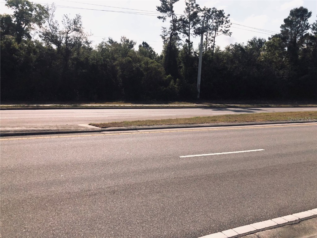 695 Howland Boulevard Deltona FL 32738 V4942287 image7