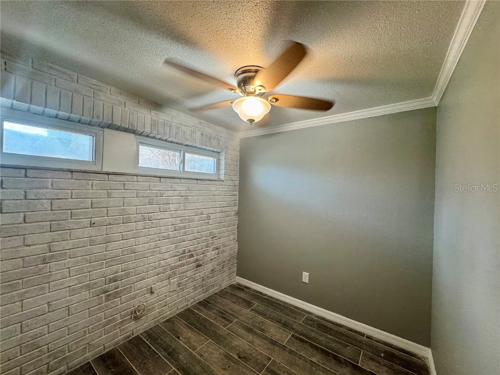 695 Mandalay Avenue Clearwater Beach FL 33767 TB8409927 image20