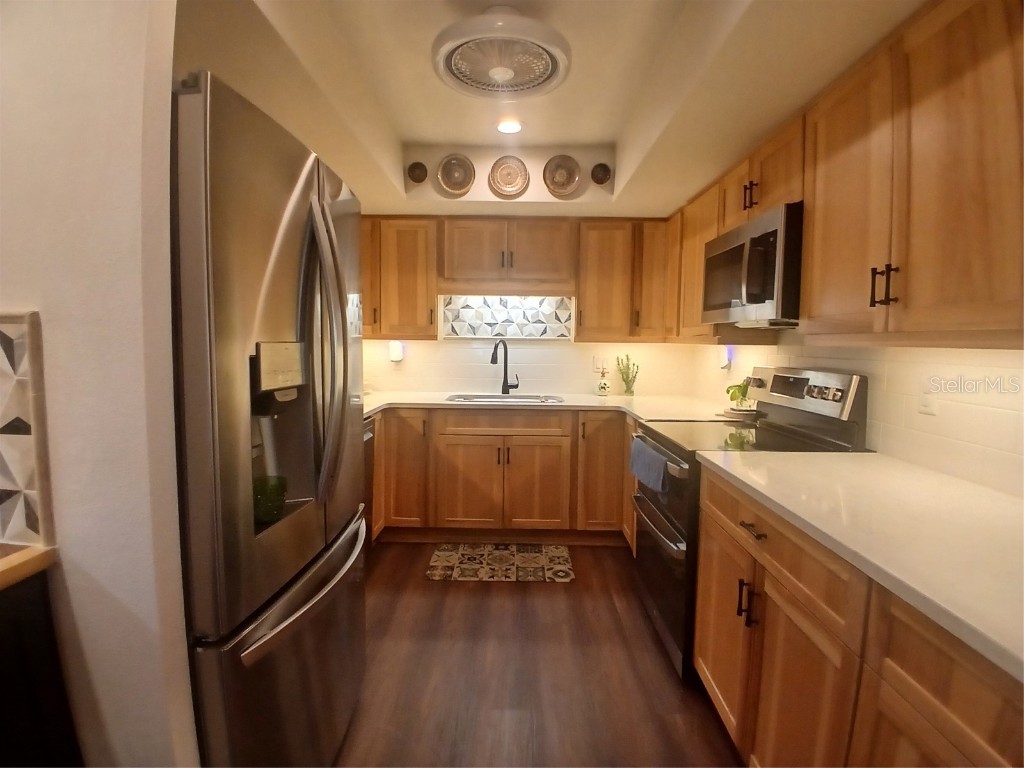 695 Midway Drive #A Ocala FL 34472 - LAKE SPARKLE OM713165 image11