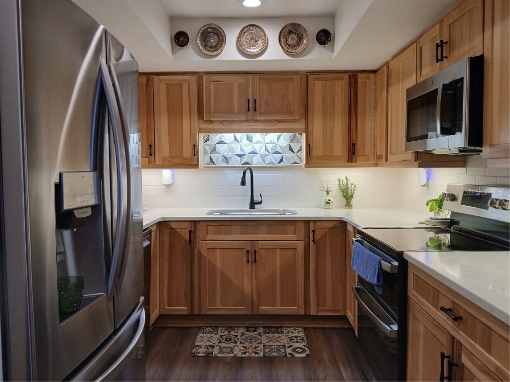 695 Midway Drive #A Ocala FL 34472 - LAKE SPARKLE OM713165 image12