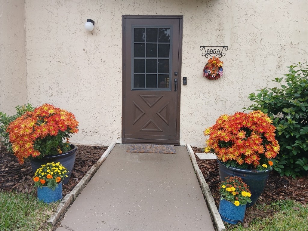 695 Midway Drive #A Ocala FL 34472 - LAKE SPARKLE OM713165 image2