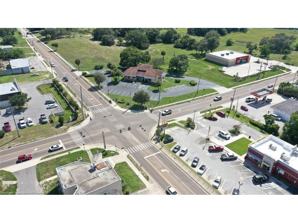 695 N Scenic Highway Frostproof FL 33843 L4944253 image2