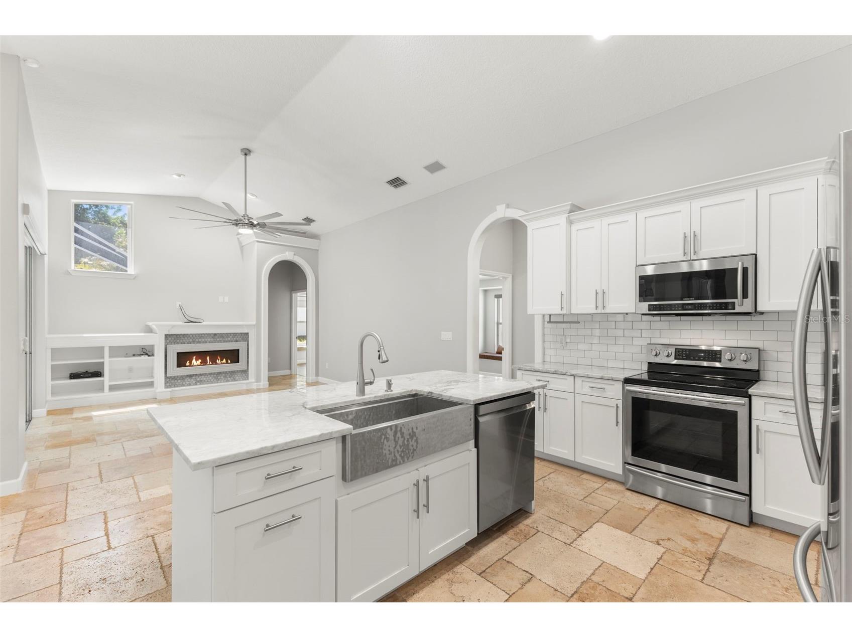 695 Salt Lake Drive Tarpon Springs FL 34689 TB8517655 image16