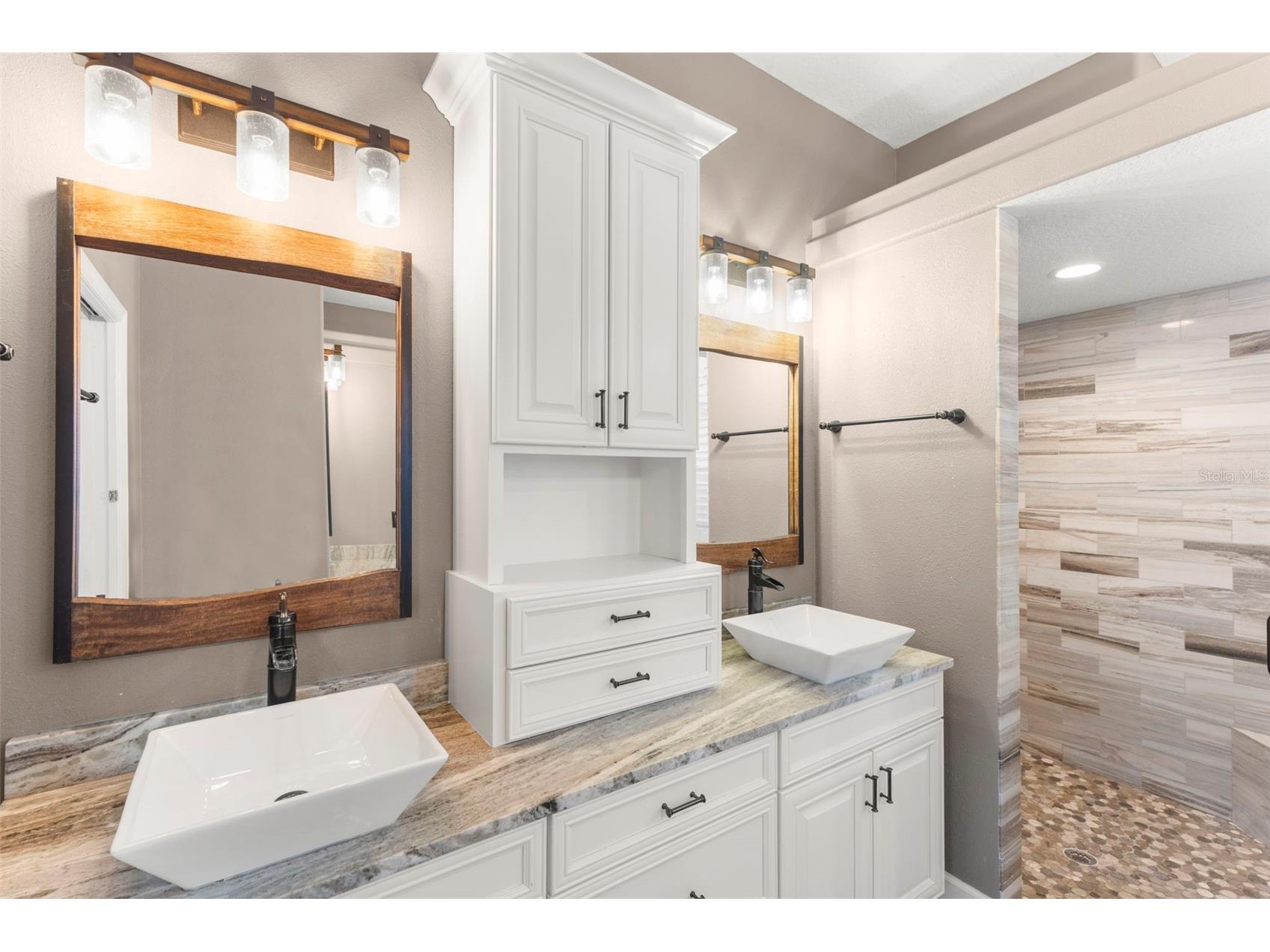 695 Salt Lake Drive Tarpon Springs FL 34689 TB8517655 image37