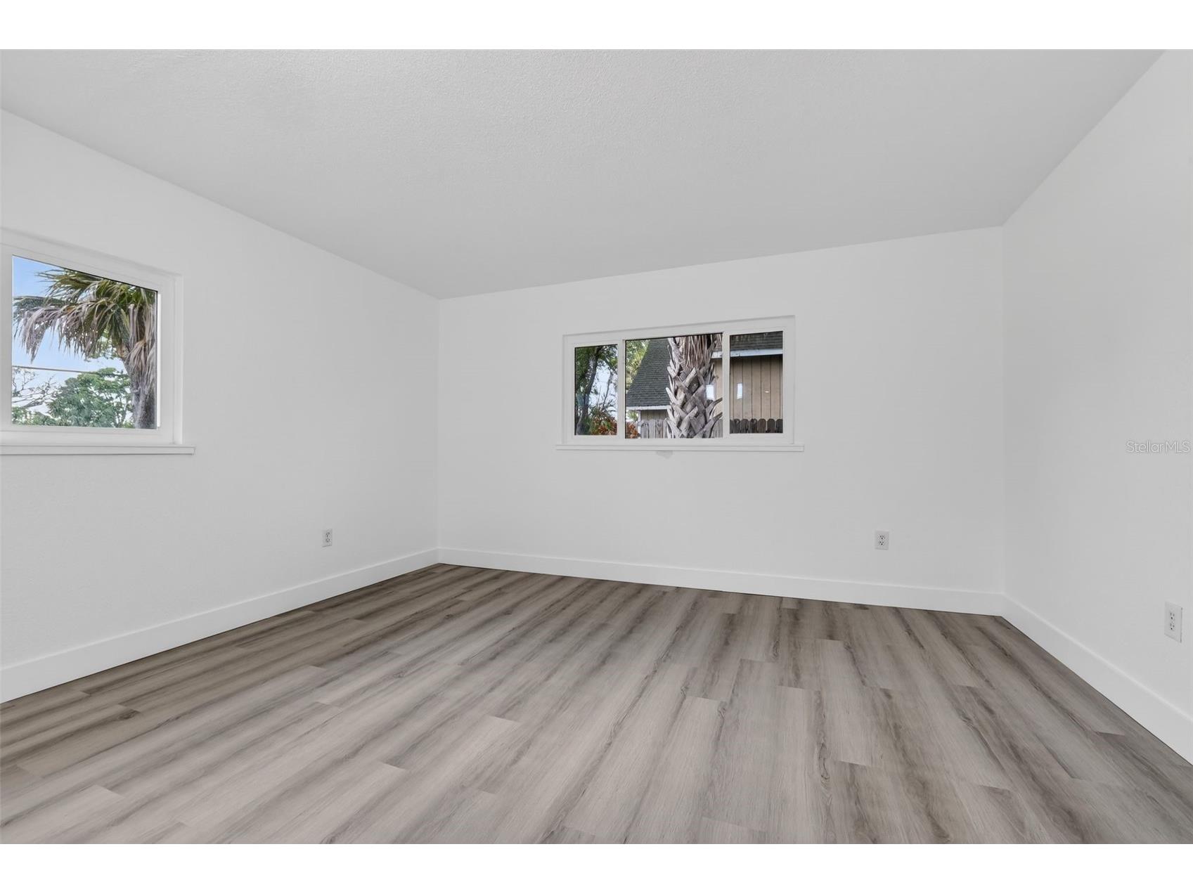 695 Sunset Dr Tarpon Springs FL 34689 TB8486752 image19