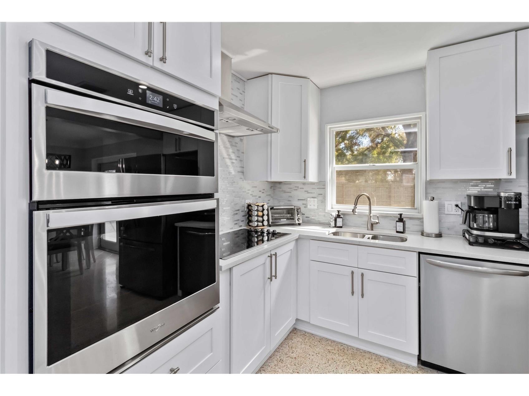 6950 29th Terrace N Saint Petersburg FL 33710 A4685032 image46