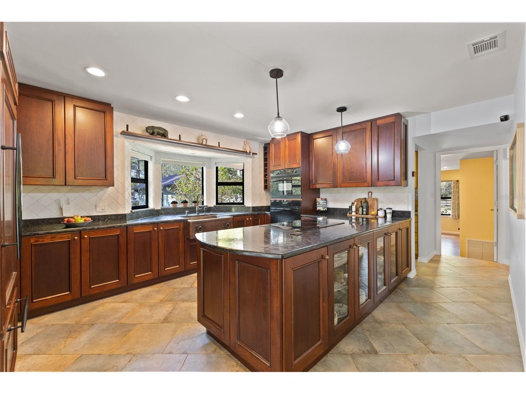 6950 El Dorado Drive Sarasota FL 34240 A4679055 image24