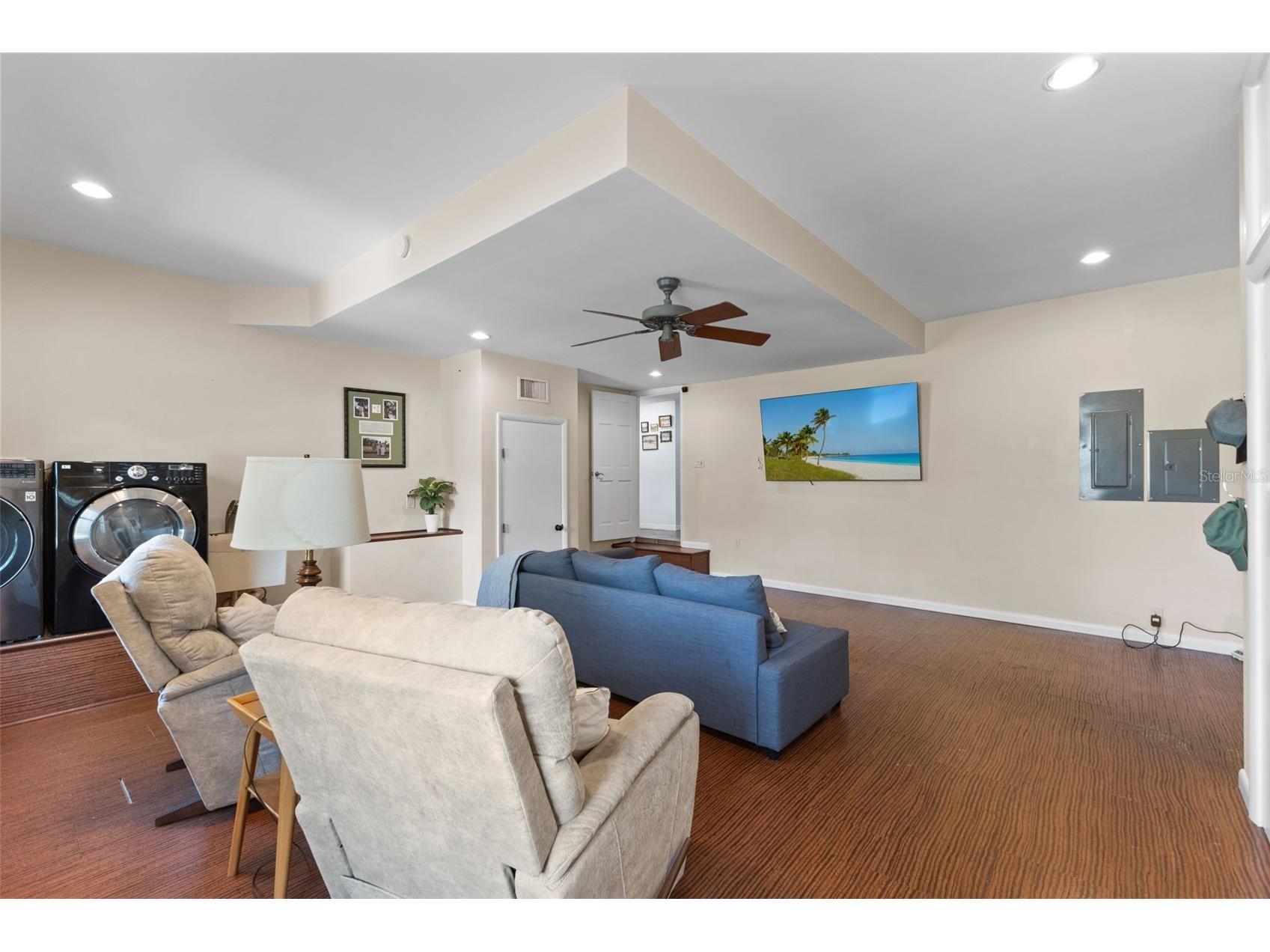 6950 El Dorado Drive Sarasota FL 34240 A4679055 image36