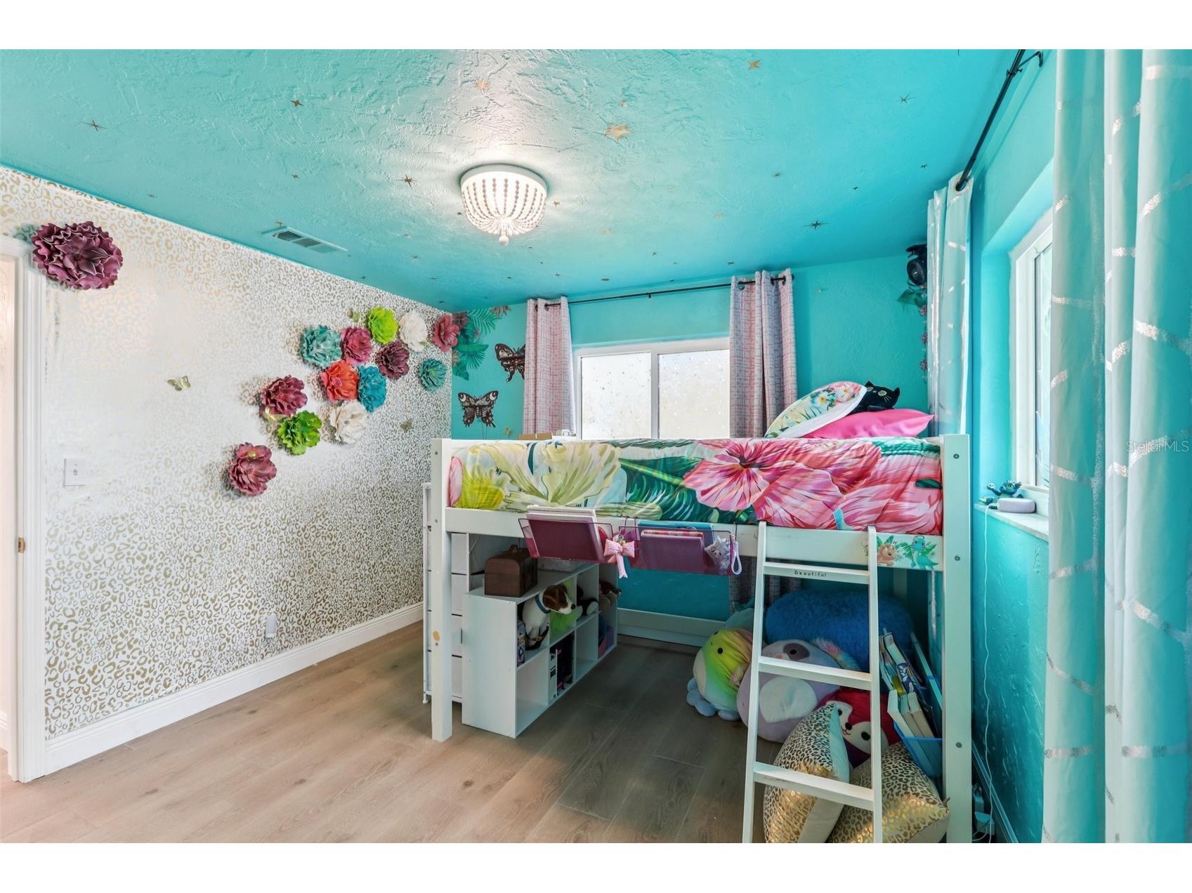 6950 Grande Vista Way S Saint Petersburg FL 33707 TB8484896 image23