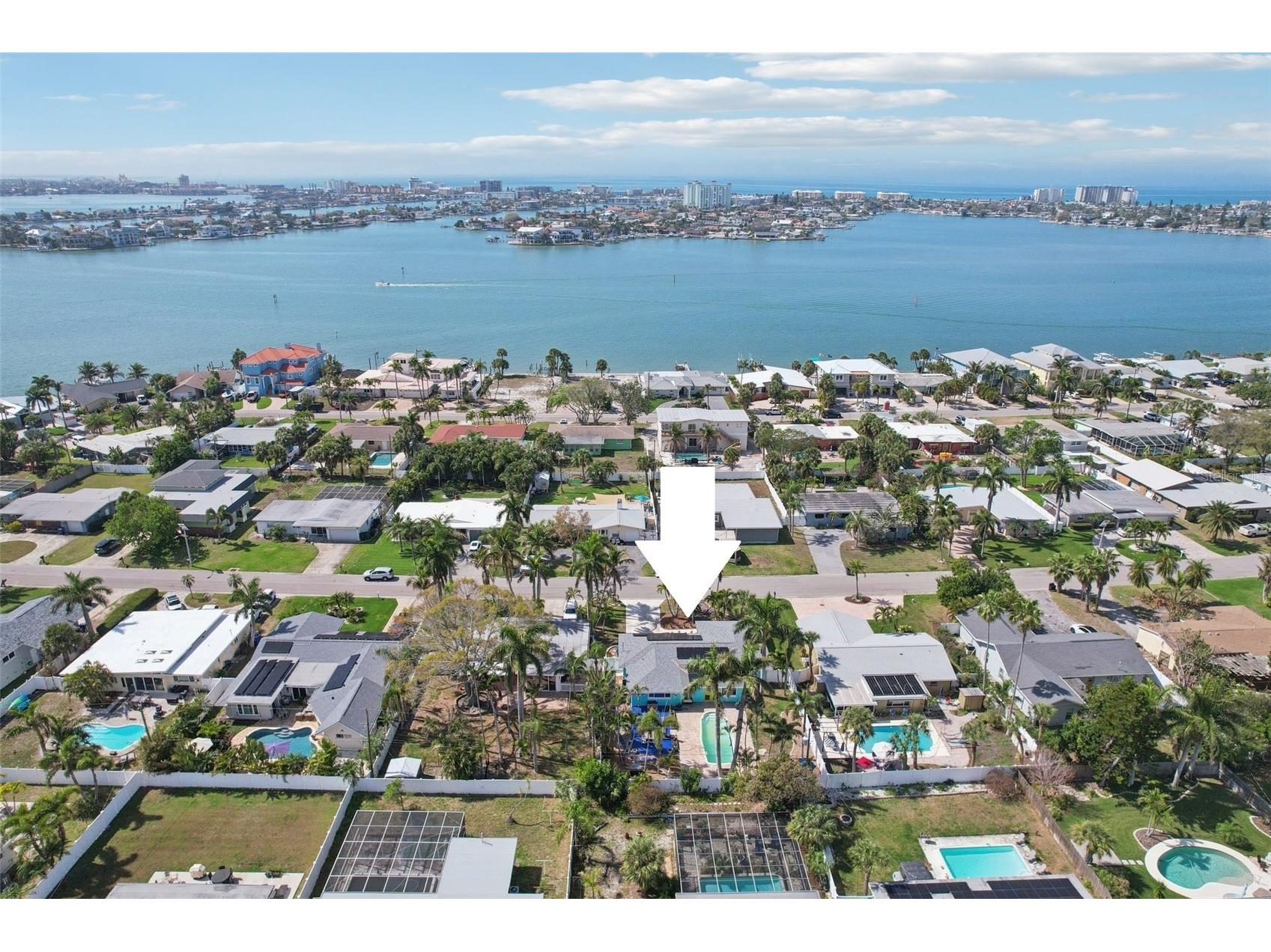 6950 Grande Vista Way S Saint Petersburg FL 33707 TB8484896 image32