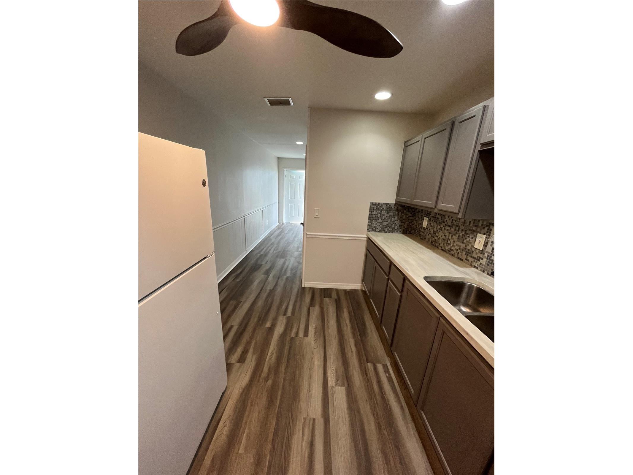 6950 Rosemont Drive #A&B Englewood FL 34224 - MARCH WATERWAY C7523776 image5