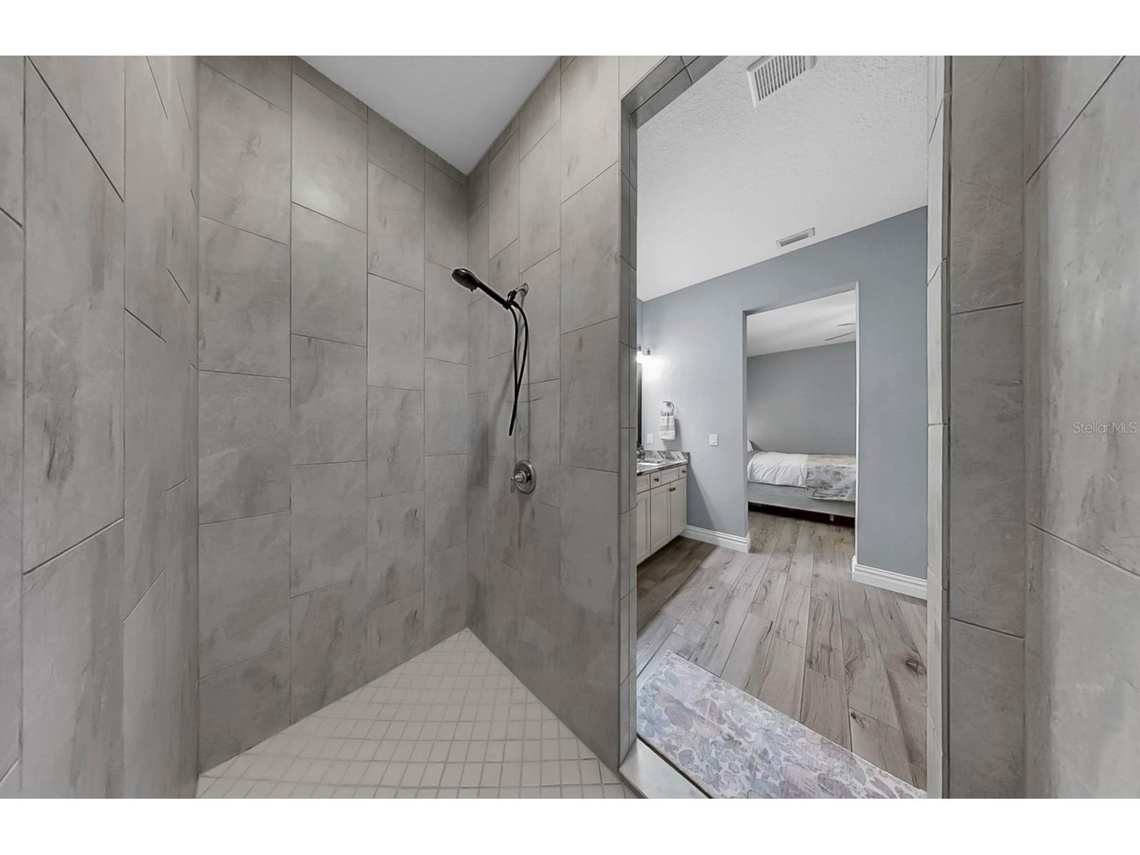 6951 Crestpoint Drive Apollo Beach FL 33572 TB8469614 image26