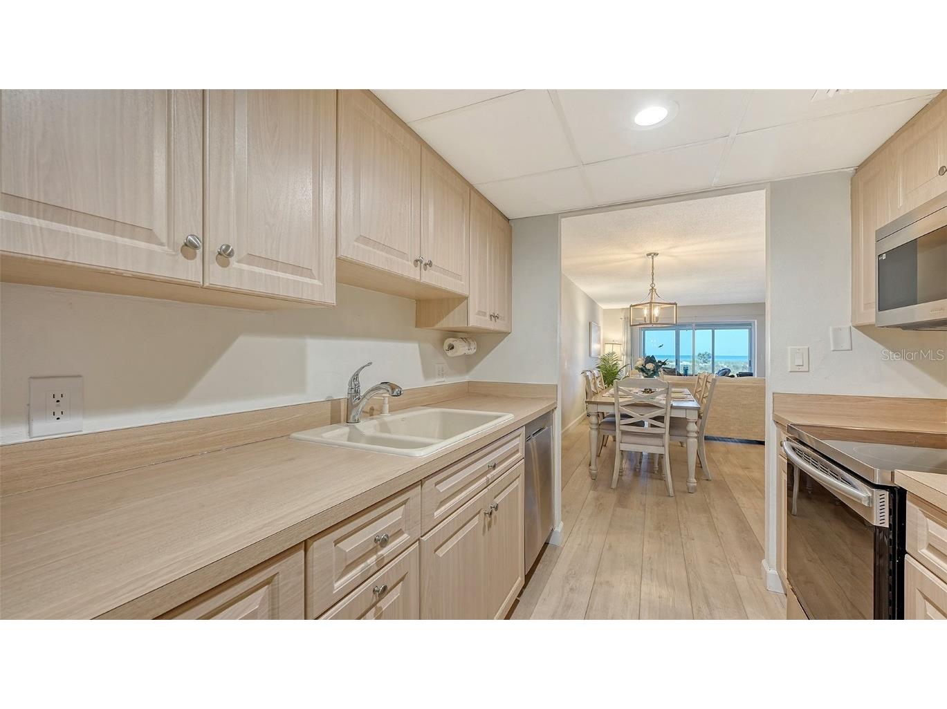 6951 Gulf Of Mexico Drive #14 Longboat Key FL 34228 - GULF OF MEXICO A4648003 image23