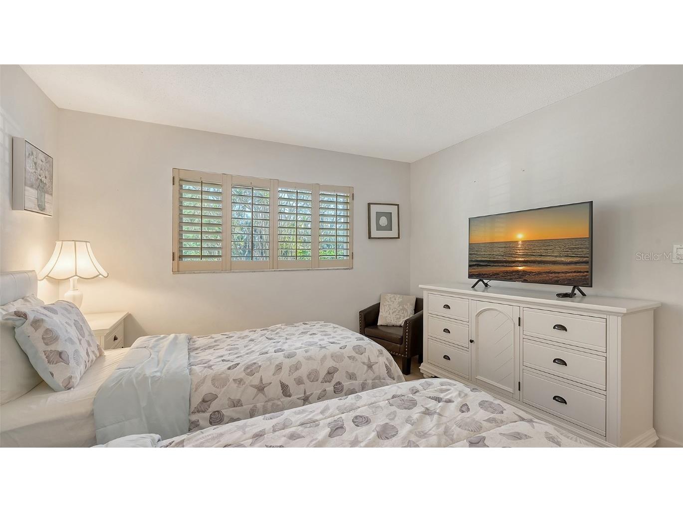 6951 Gulf Of Mexico Drive #14 Longboat Key FL 34228 - GULF OF MEXICO A4648003 image25