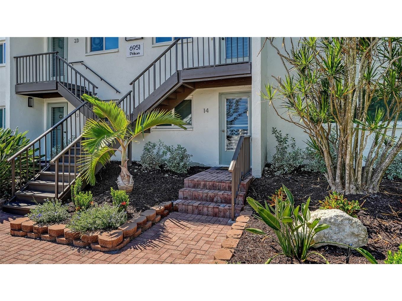 6951 Gulf Of Mexico Drive #14 Longboat Key FL 34228 - GULF OF MEXICO A4648003 image3