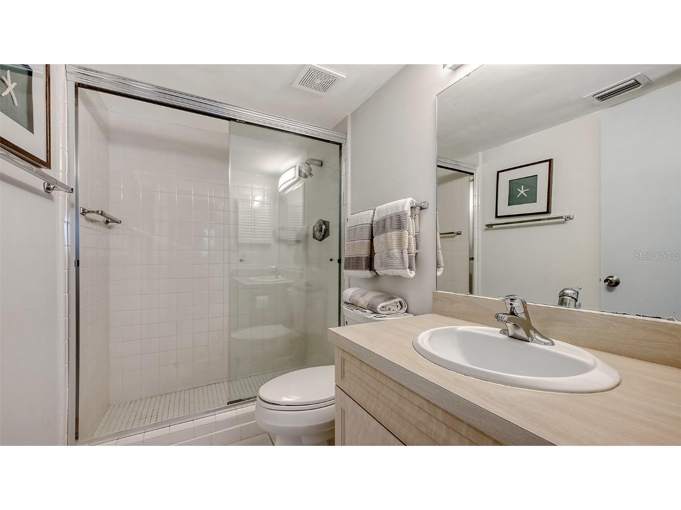 6951 Gulf Of Mexico Drive #14 Longboat Key FL 34228 - GULF OF MEXICO A4648003 image47