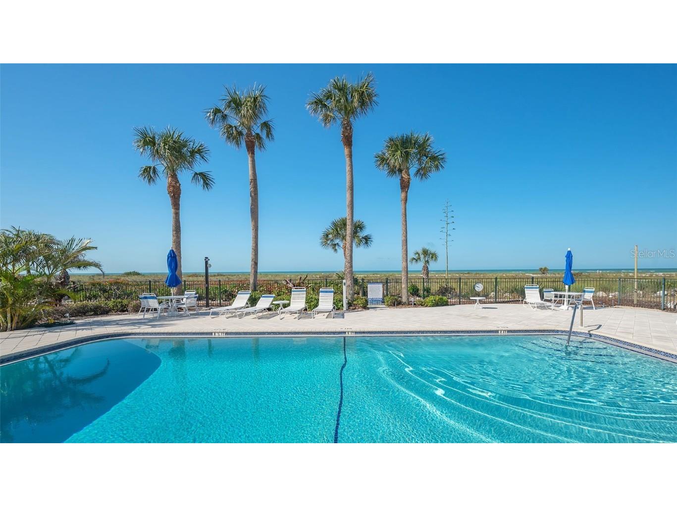 6951 Gulf Of Mexico Drive #14 Longboat Key FL 34228 - GULF OF MEXICO A4648003 image57