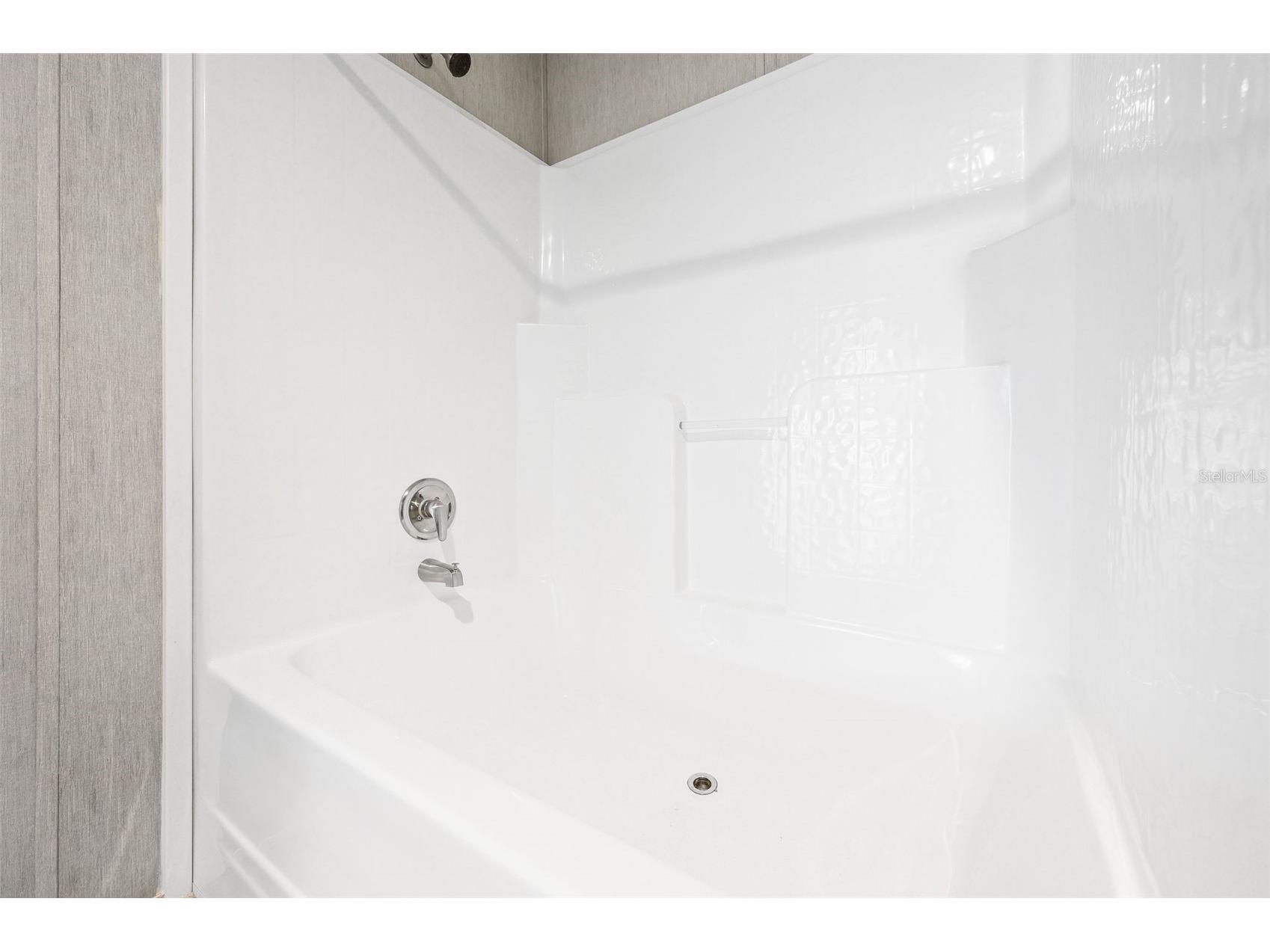 6951 NE 104 Court Bronson FL 32621 GC539088 image19