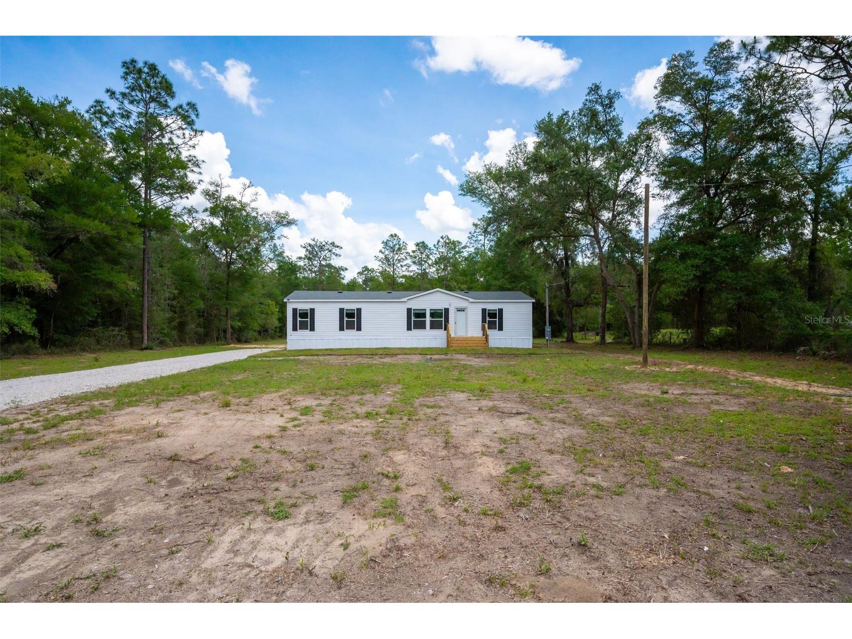 6951 NE 104 Court Bronson FL 32621 GC539088 image2
