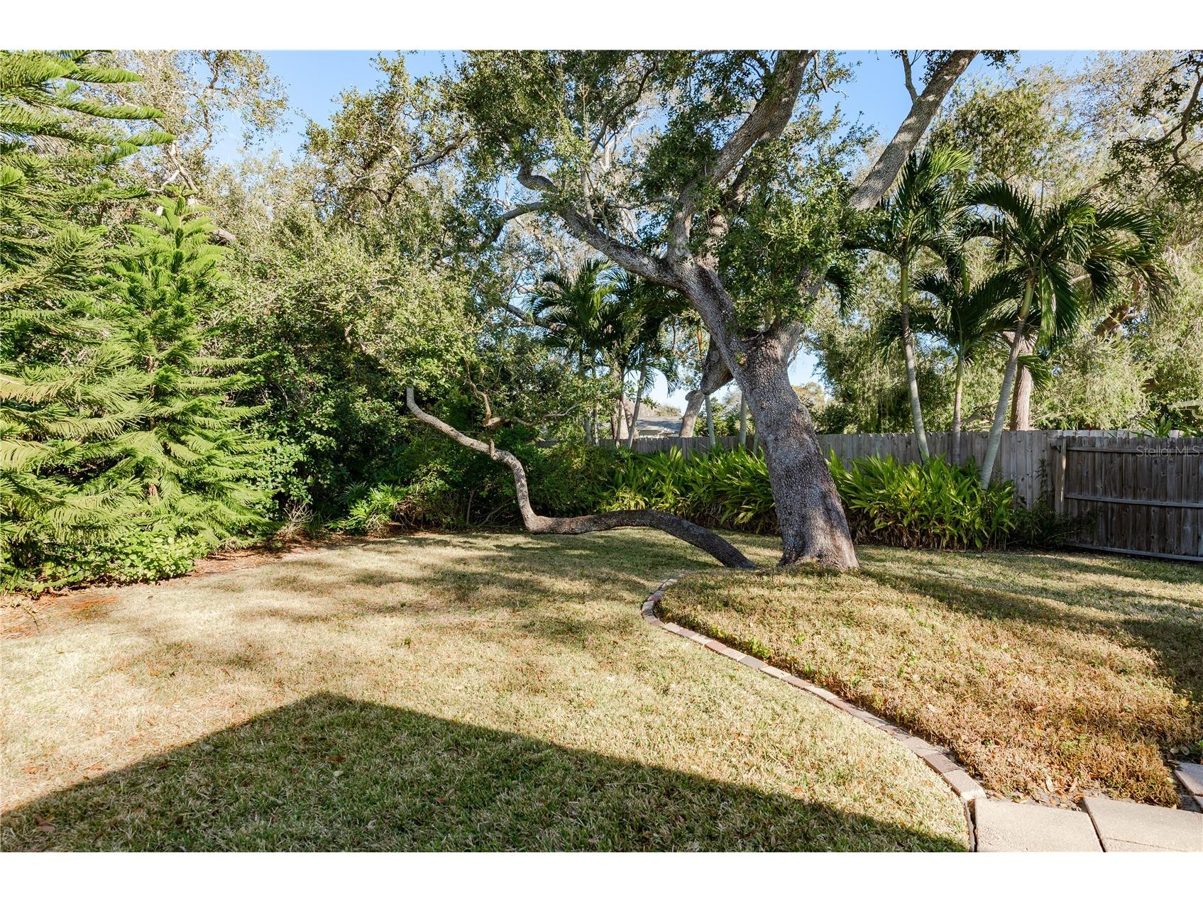 6952 122nd Street Seminole FL 33772 TB8469873 image26