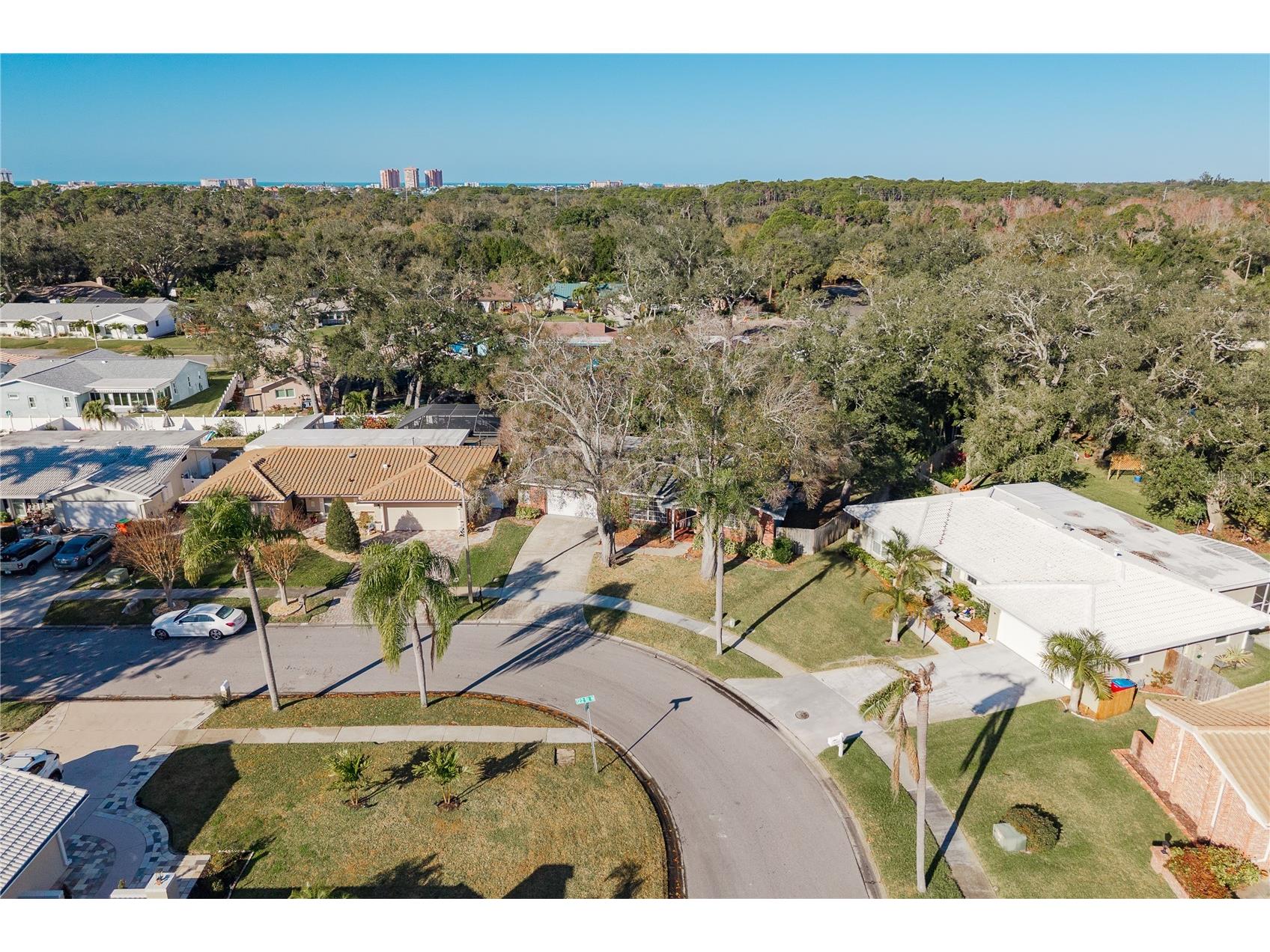 6952 122nd Street Seminole FL 33772 TB8469873 image30