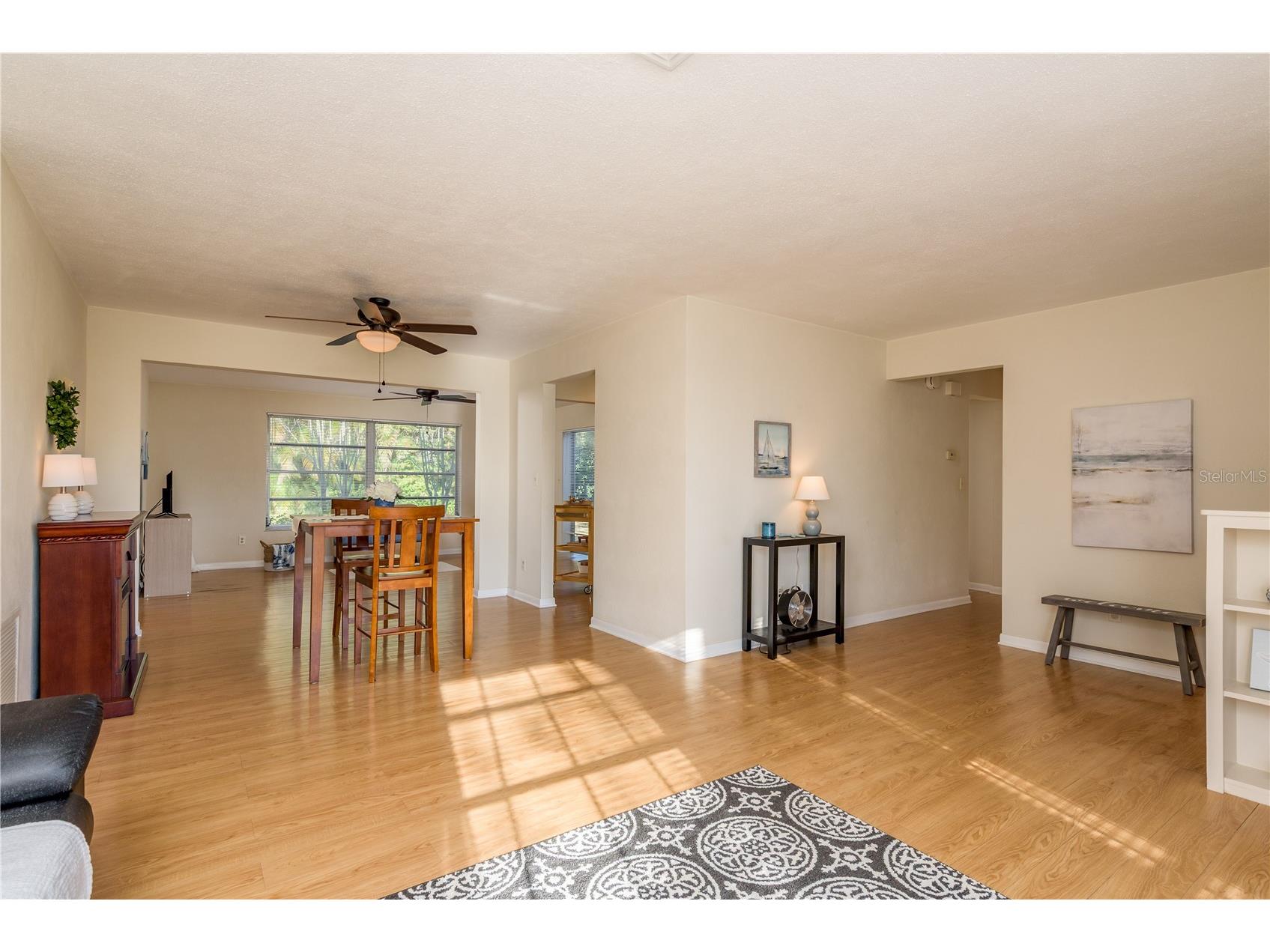 6952 122nd Street Seminole FL 33772 TB8469873 image6