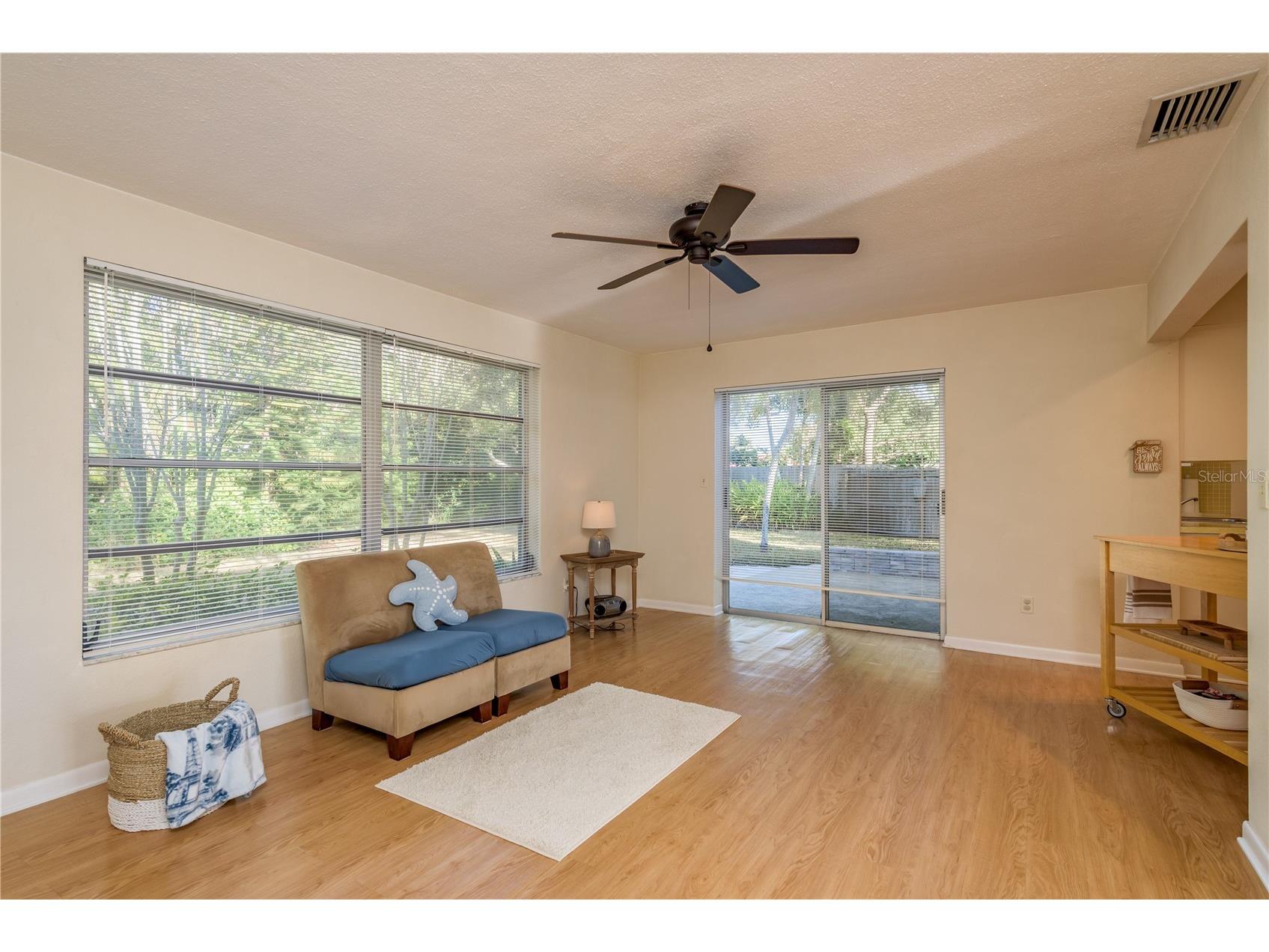 6952 122nd Street Seminole FL 33772 TB8469873 image8