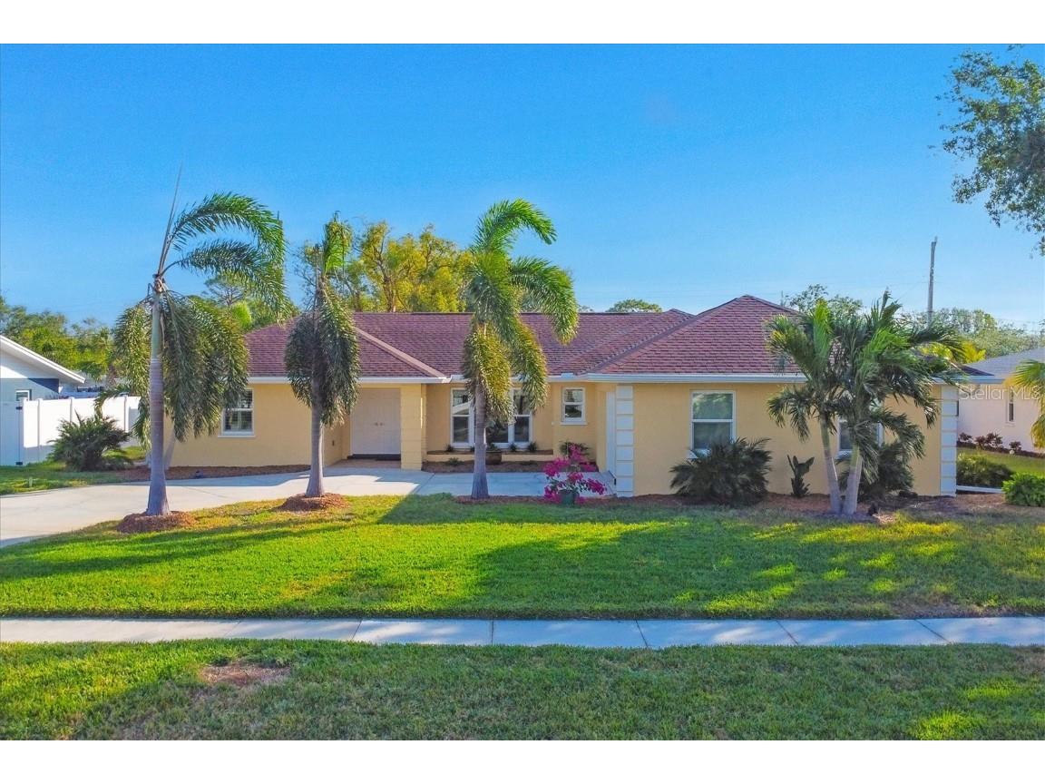 6953 Antigua Place Sarasota FL 34231 A4633468 image1