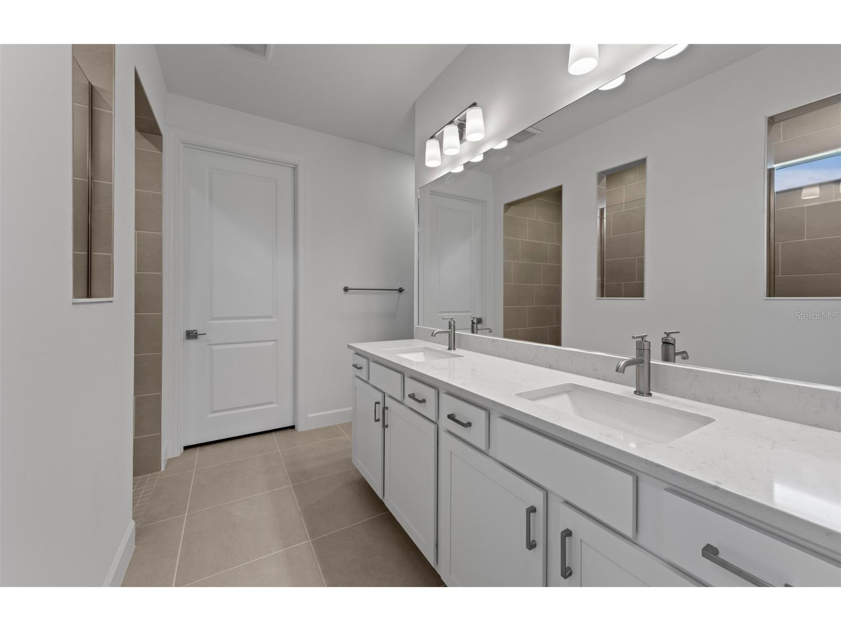 6953 Honeybell Drive Nokomis FL 34275 TB8463659 image11