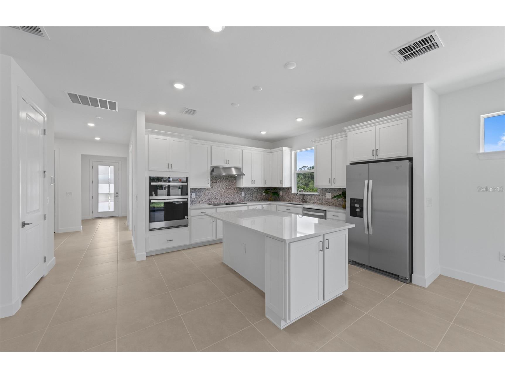6953 Honeybell Drive Nokomis FL 34275 TB8463659 image4