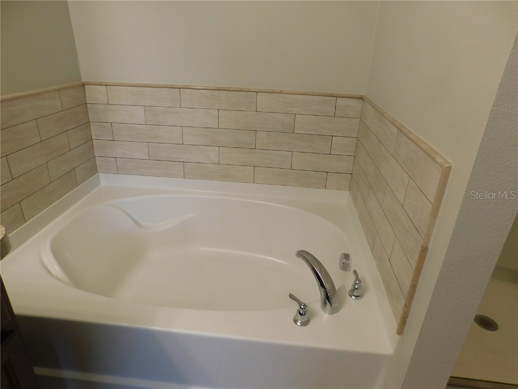 6954 Glenbrook Drive Lakeland FL 33811 TB8381228 image19