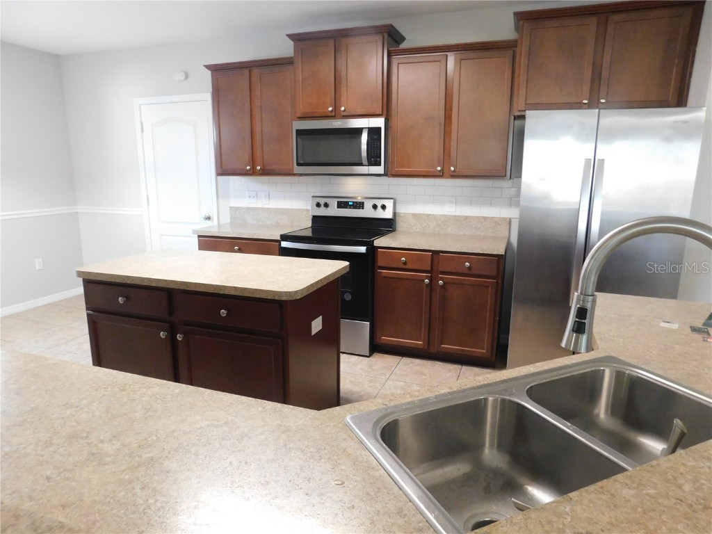 6954 Glenbrook Drive Lakeland FL 33811 TB8381228 image2