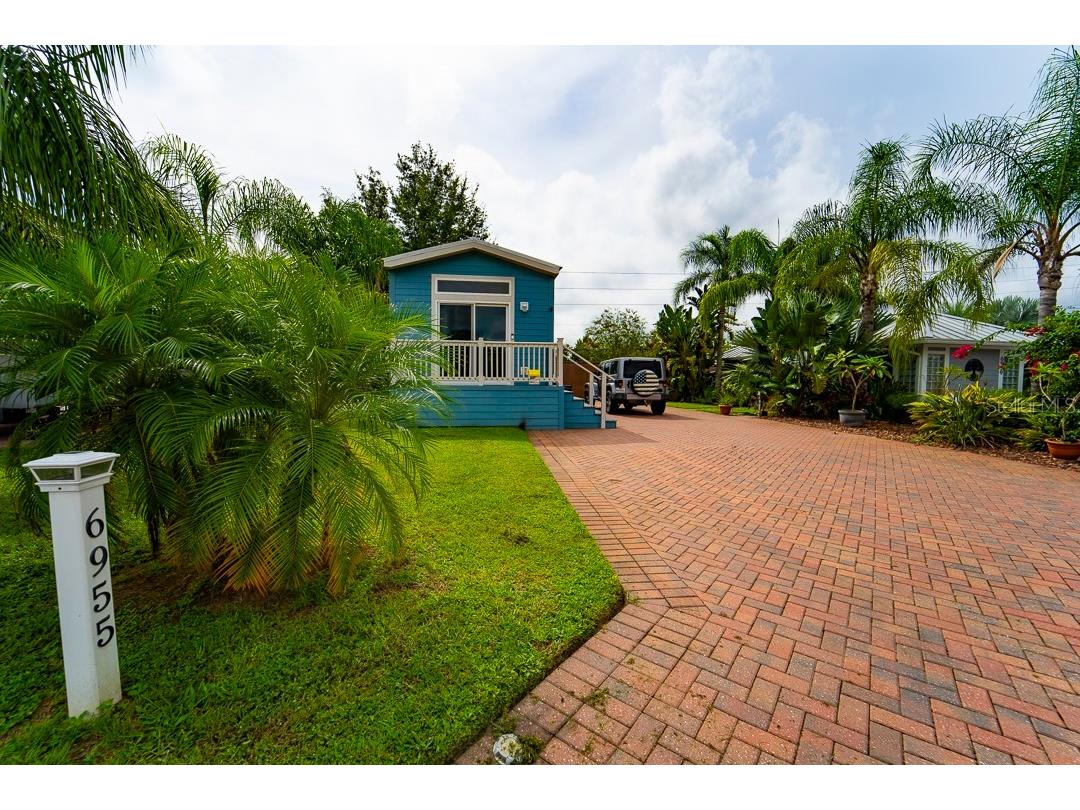 6955 Amanda Vista Circle Land O Lakes FL 34637 TB8430070 image14