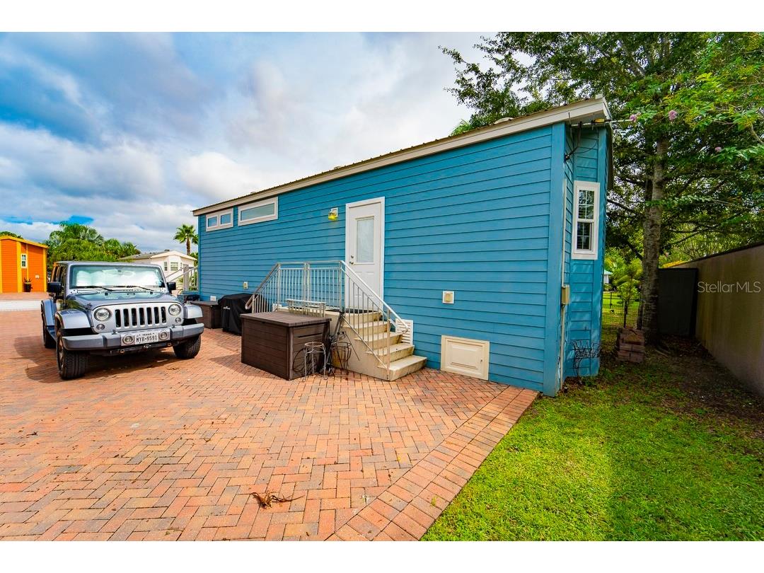 6955 Amanda Vista Circle Land O Lakes FL 34637 TB8430070 image17