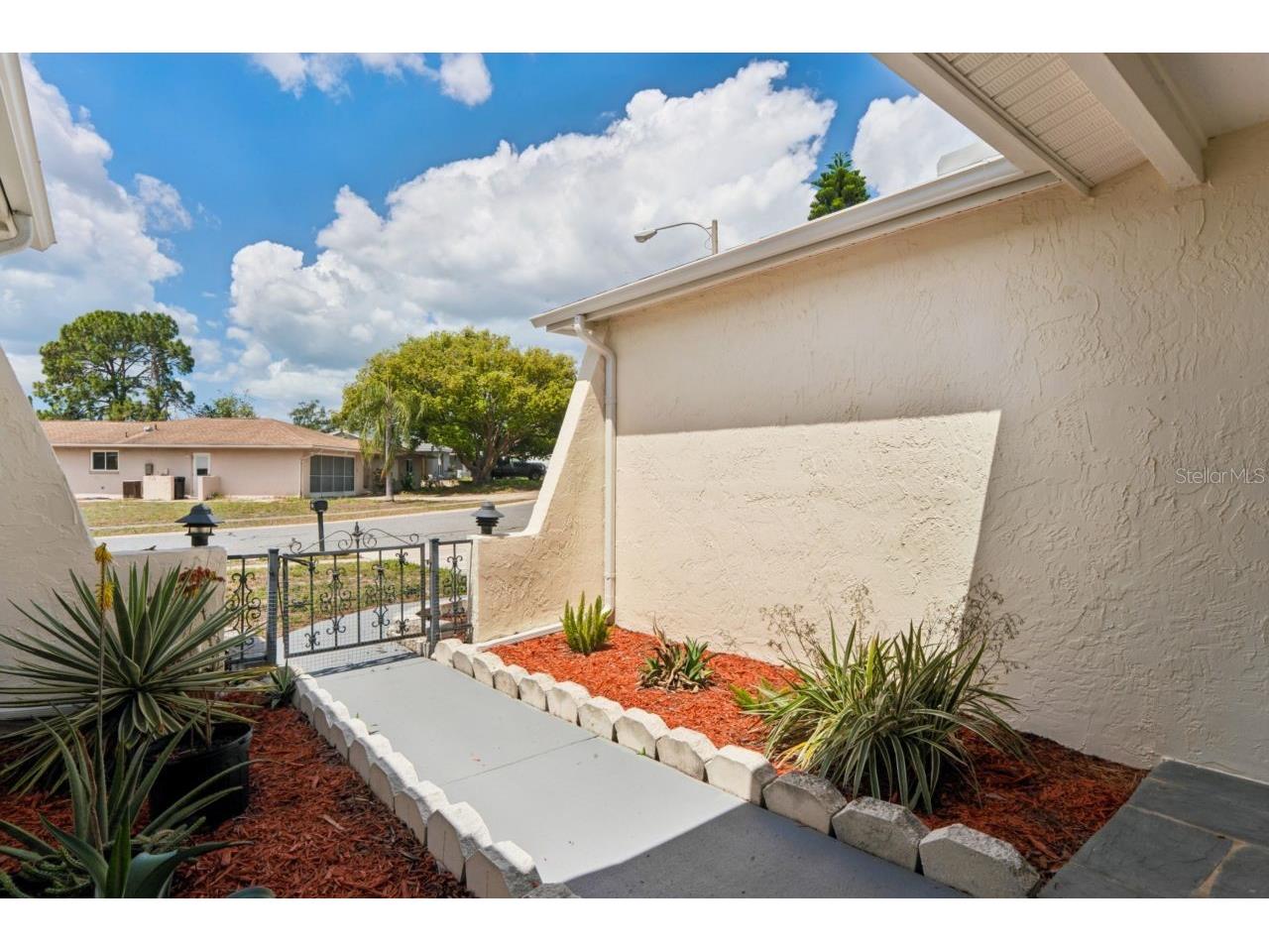 6955 Bottle Brush Drive Port Richey FL 34668 W7884356 image56