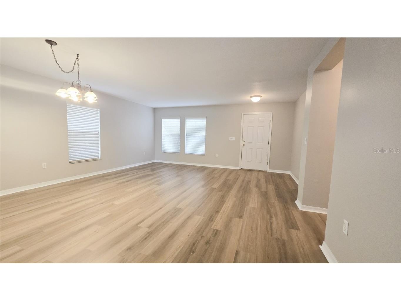 6955 Lake Eaglebrooke Drive Lakeland FL 33813 L4956557 image3