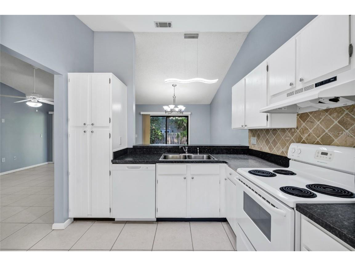 6956 Country Corner Lane #3 Orlando FL 32809 O6353327 image10