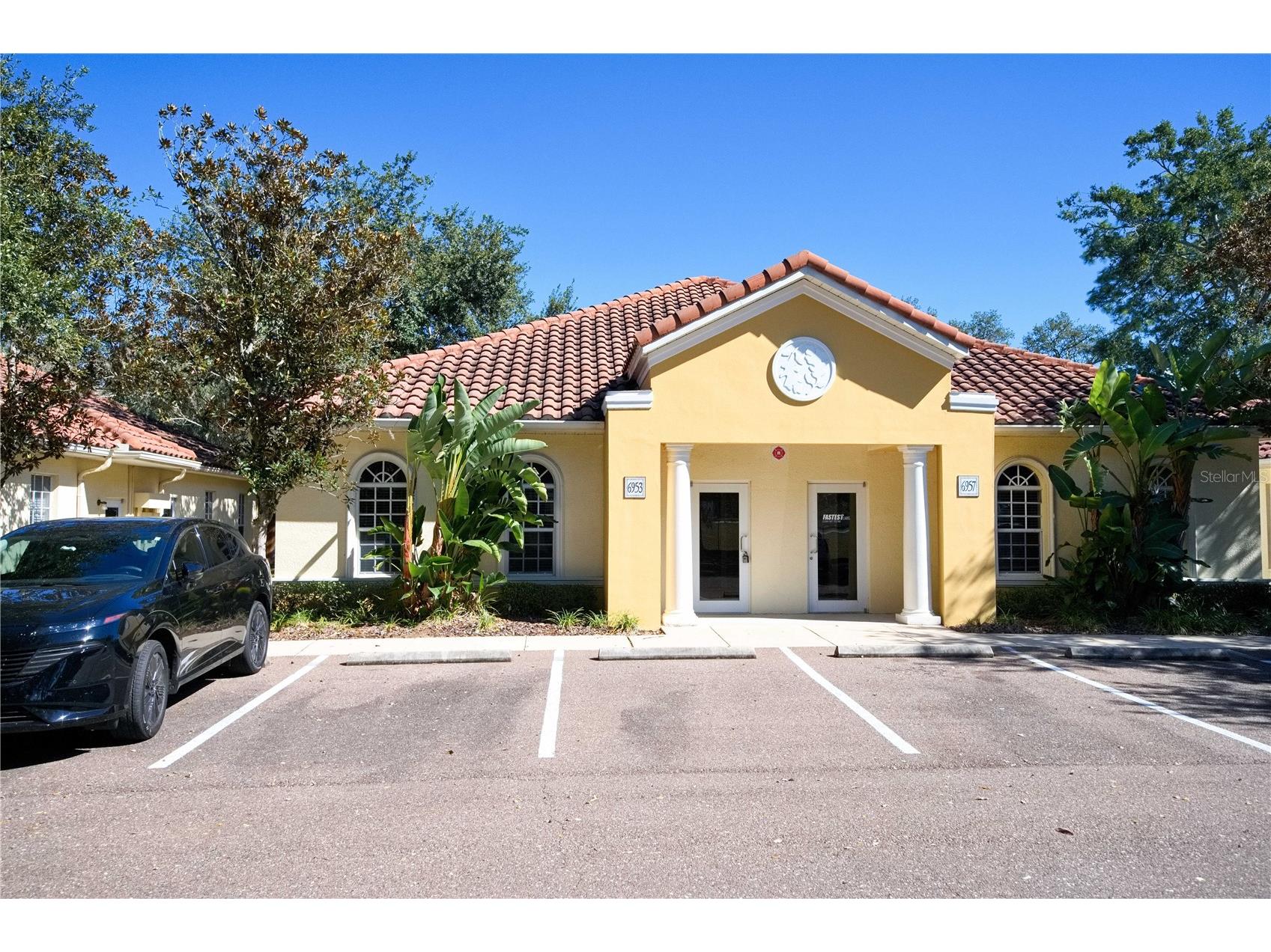 6957 E Fowler Avenue Tampa FL 33617 TB8511402 image1