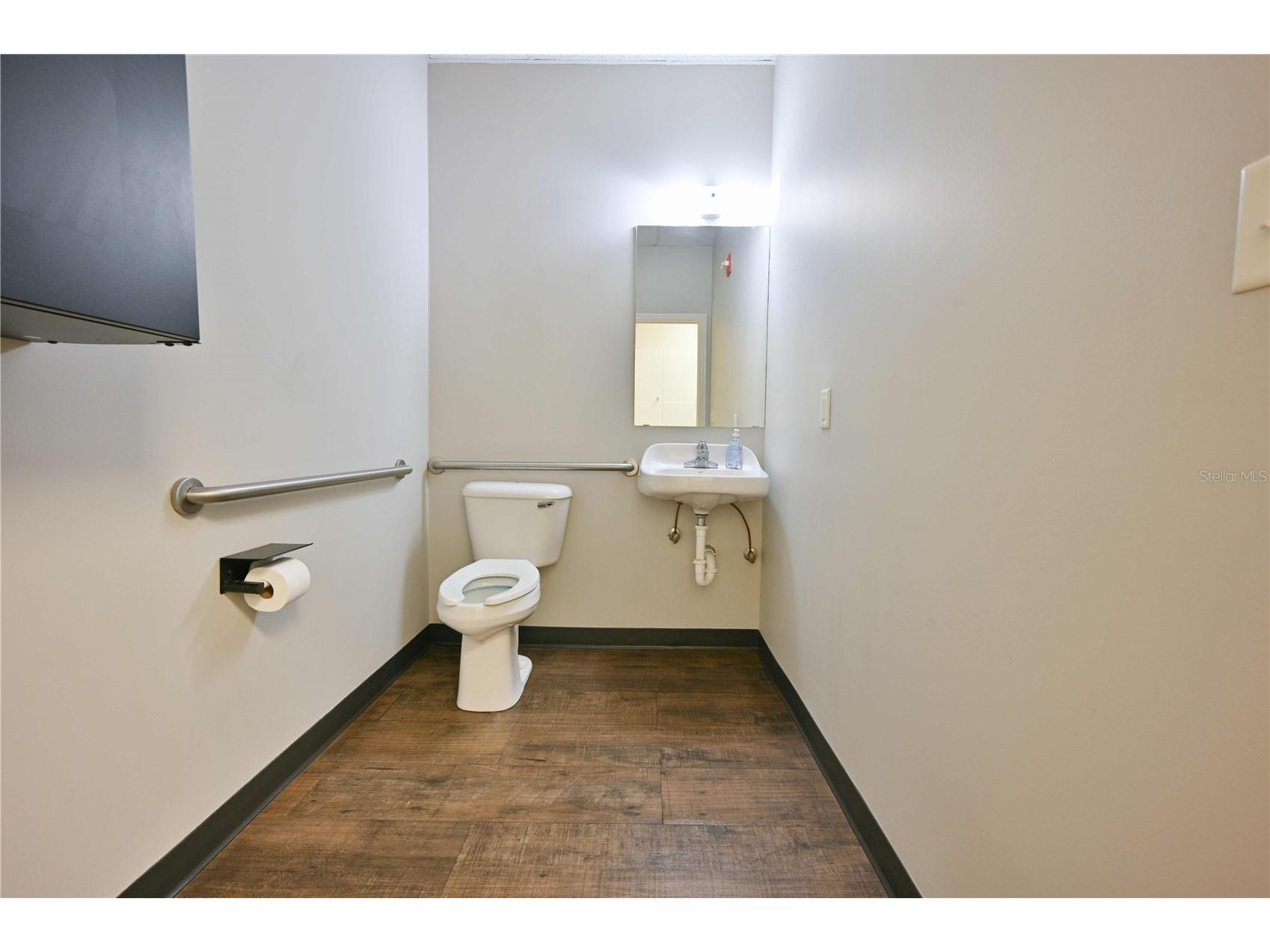 6957 E Fowler Avenue Tampa FL 33617 TB8511402 image21