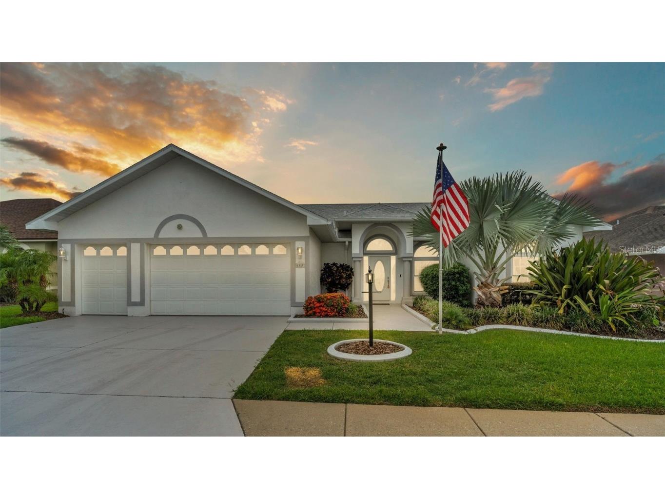 6959 Hazeltine Circle Lakeland FL 33810 - LAKE LESTER L4946094 image1