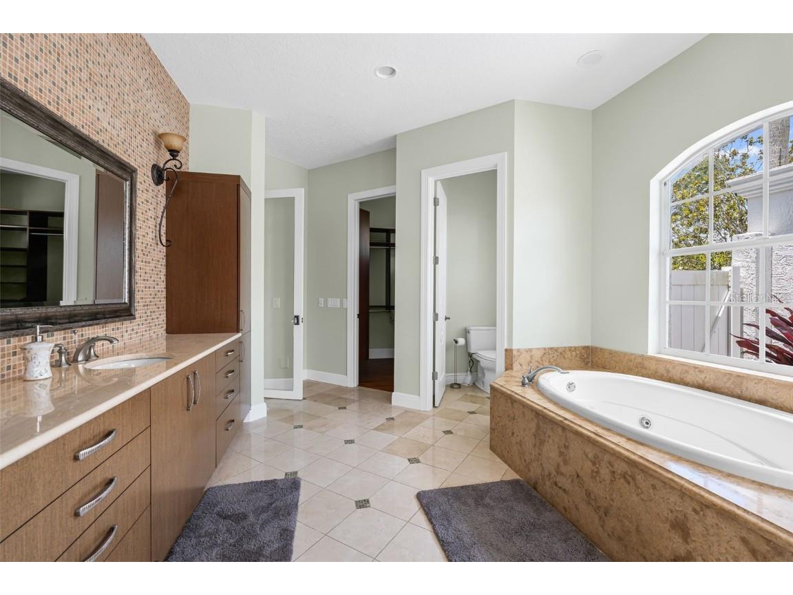 6959 Westchester Circle Lakewood Ranch FL 34202 A4656620 image42