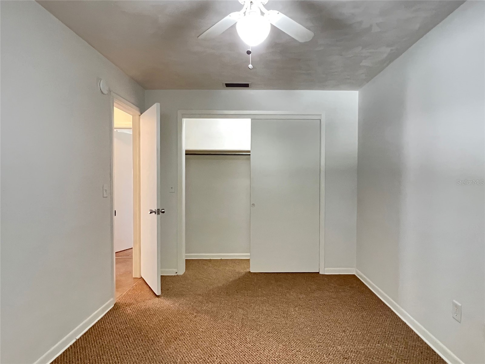 696 Avenue C SE Winter Haven FL 33880 P4937590 image15