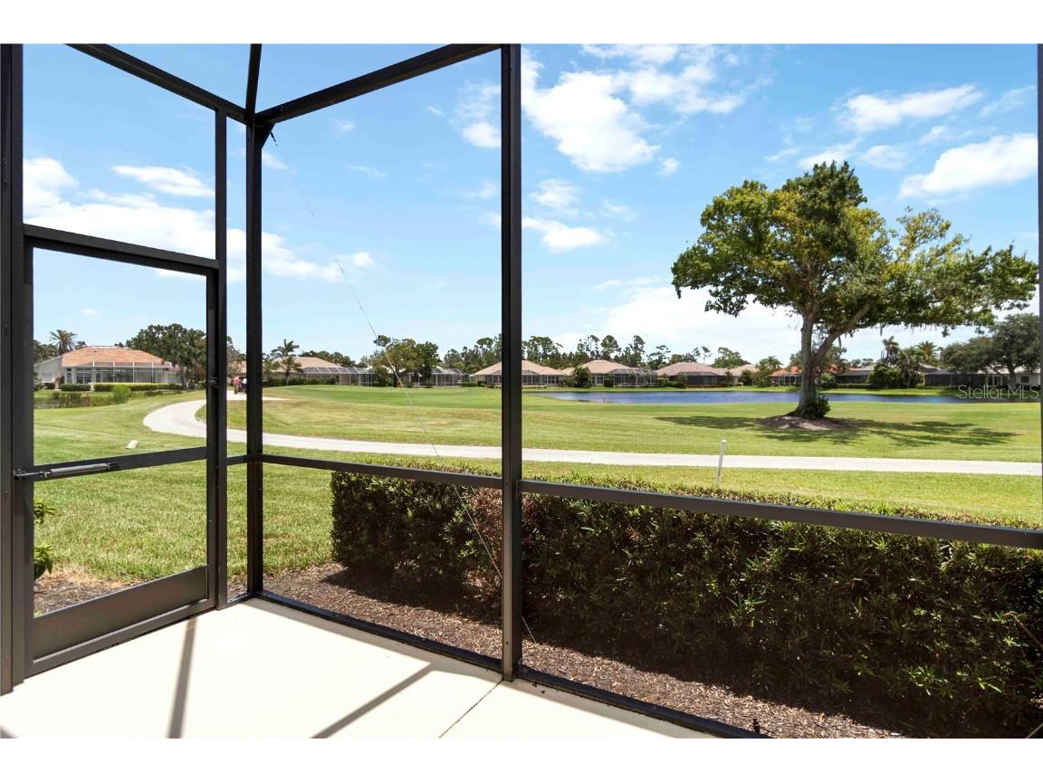 696 Misty Pine Drive Venice FL 34292 N6139819 image43