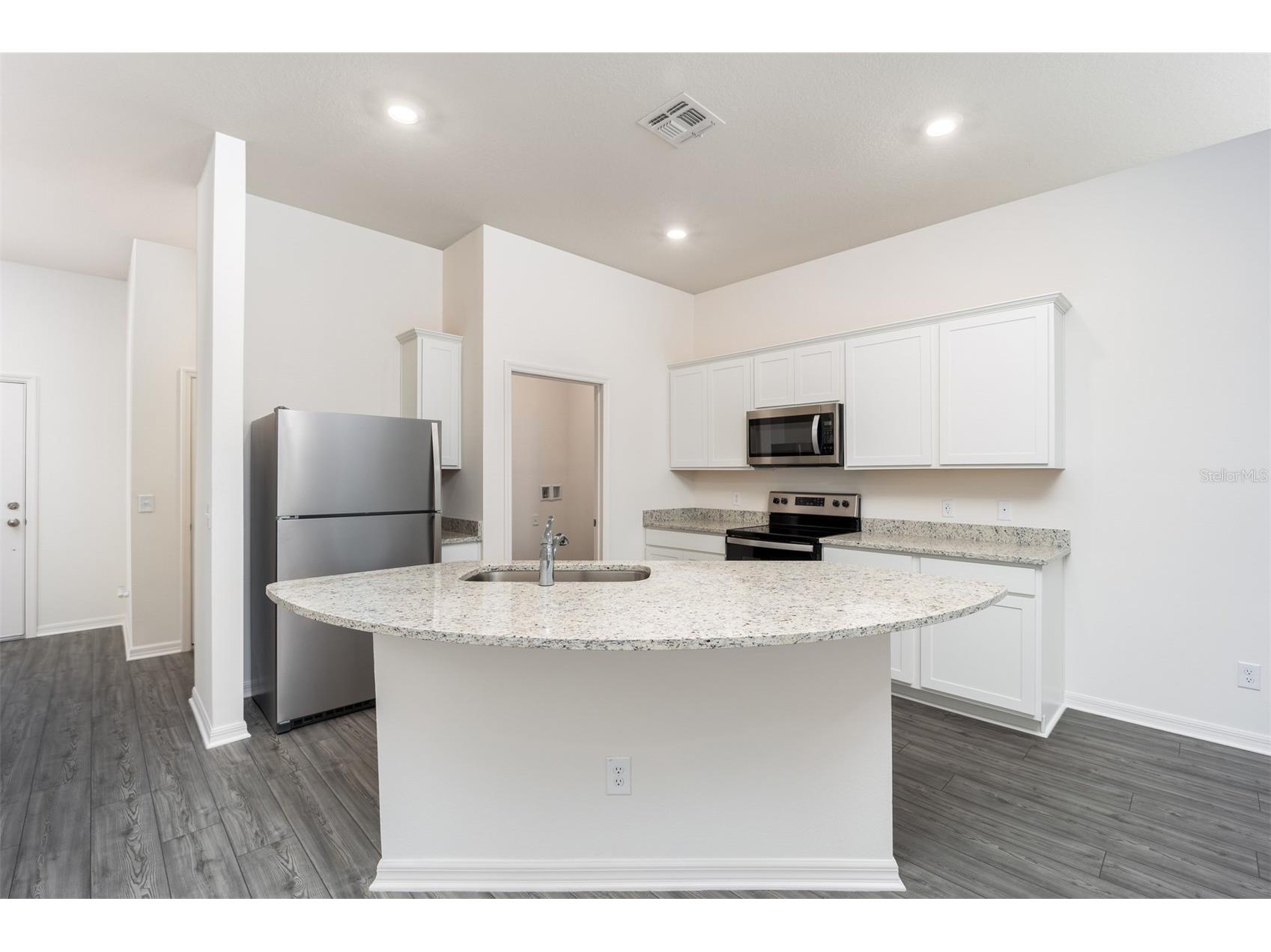 696 Poppy Lane Dundee FL 33838 TB8484181 image4