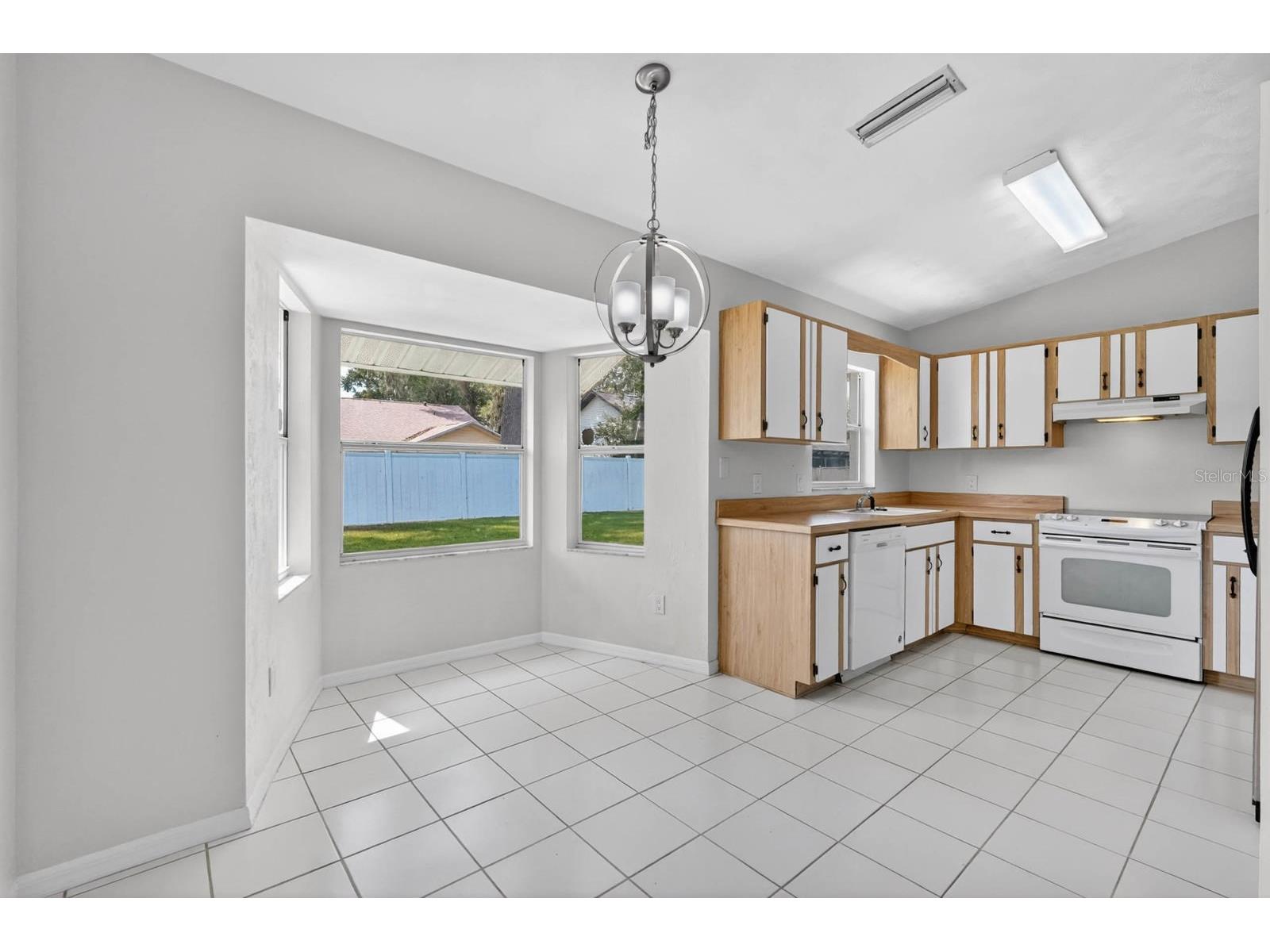 696 Saybrook Street Port Orange FL 32127 V4948892 image14