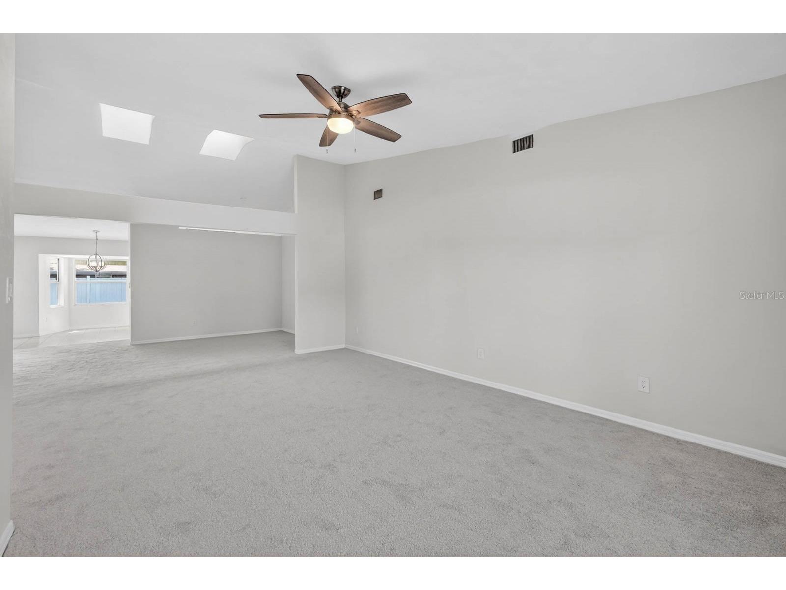 696 Saybrook Street Port Orange FL 32127 V4948892 image9