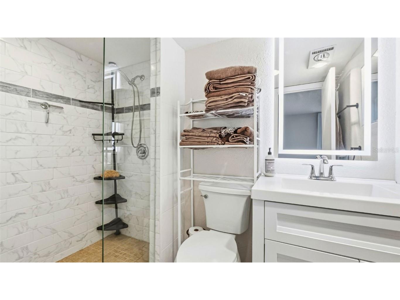 6960 20th Ave N #109 Saint Petersburg FL 33710 TB8457565 image17