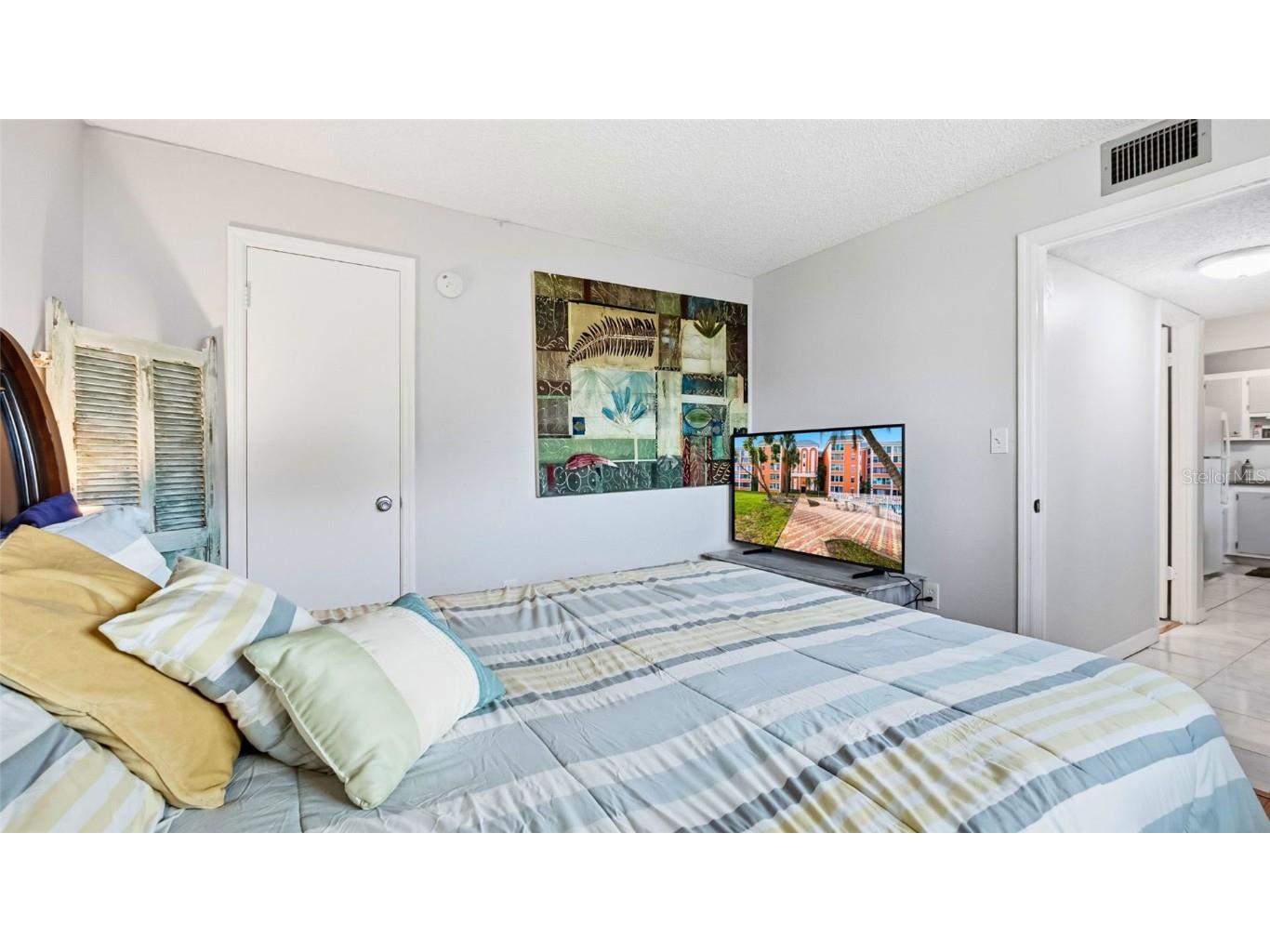 6960 20th Ave N #109 Saint Petersburg FL 33710 TB8457565 image20