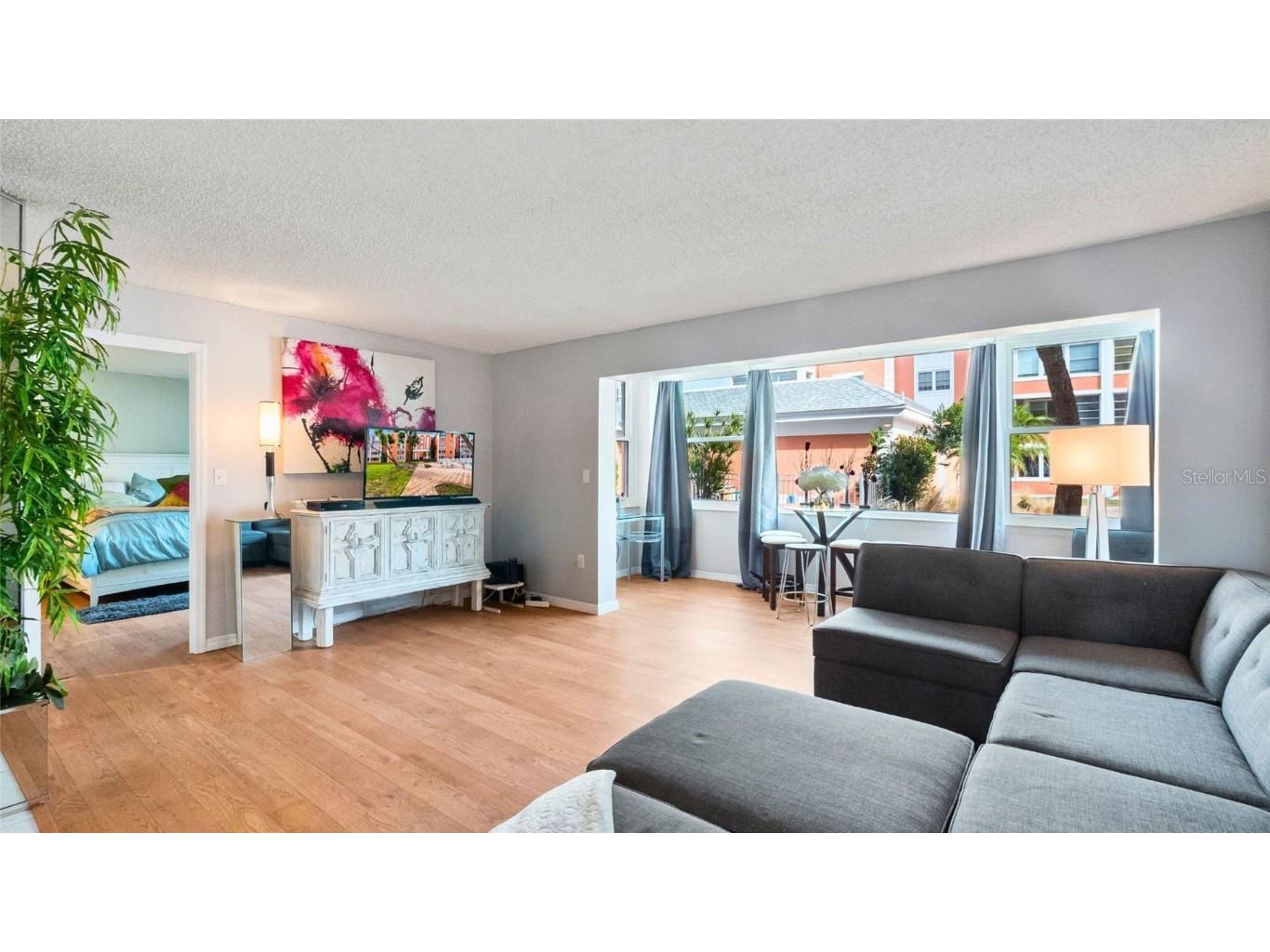 6960 20th Ave N #109 Saint Petersburg FL 33710 TB8457565 image8