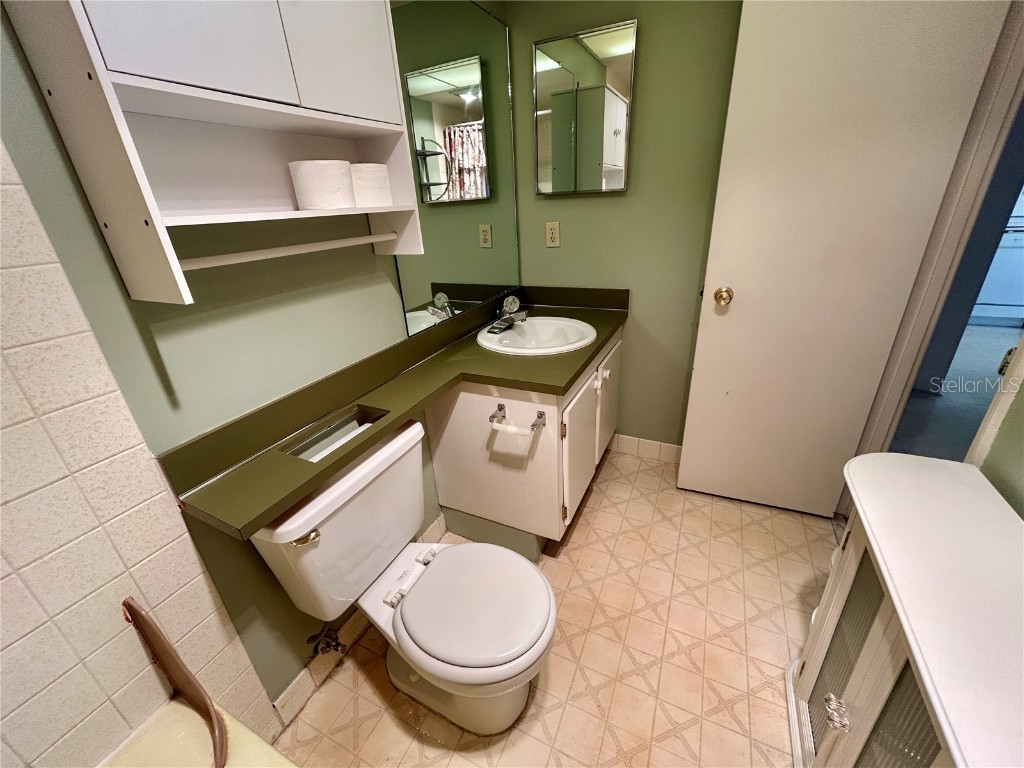 6960 20th Avenue N #301 Saint Petersburg FL 33710 TB8450197 image23